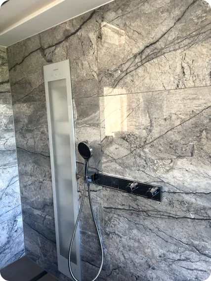 Installation einer Dusche im Raum Landshut von Haustechnik Hausperger